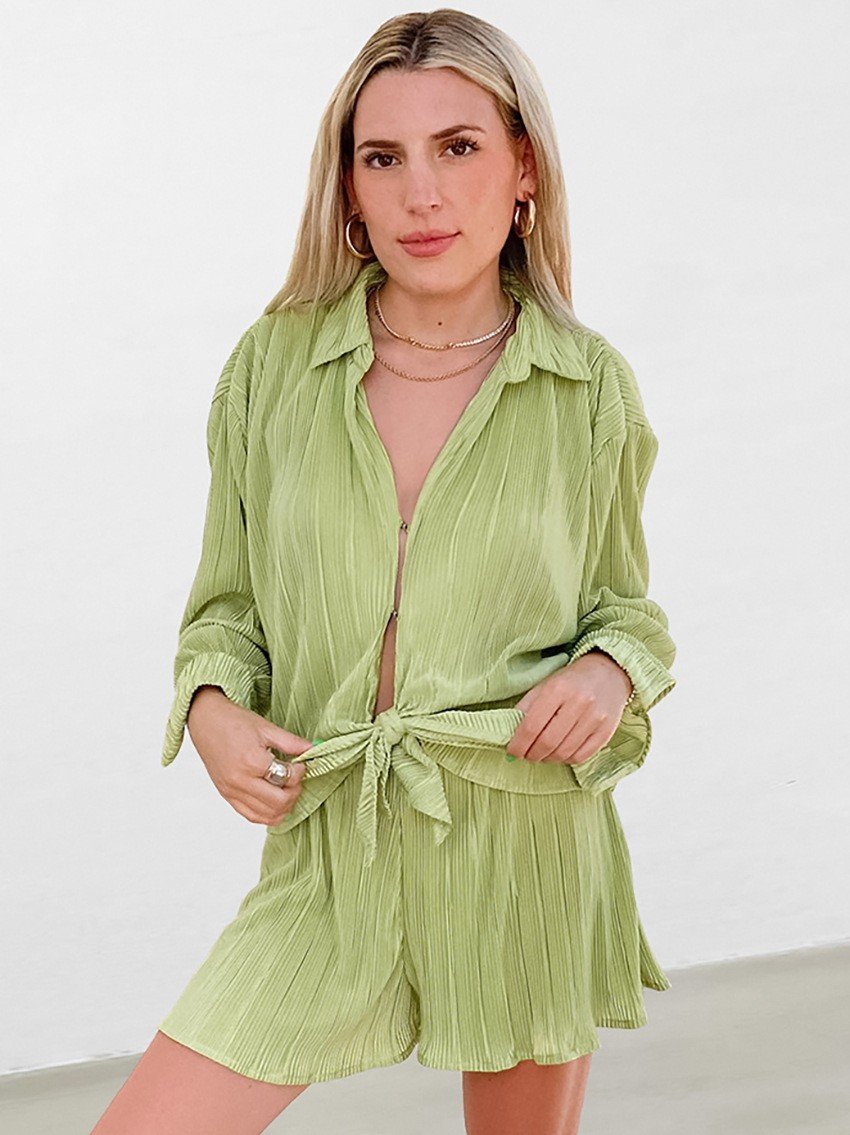 QS2TZ2822 | Tie-Waist Shirt and Short Set