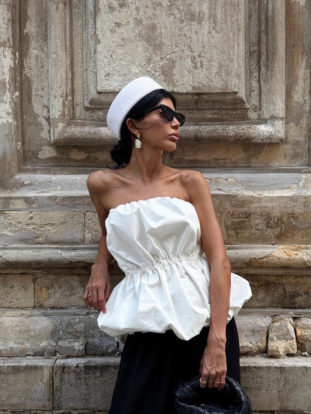 QSBX1703J | Strapless Peplum Top