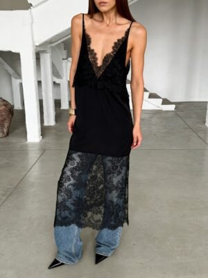 QSLYQ25430Y | Contrast Lace Long-Sleeve Maxi Dress