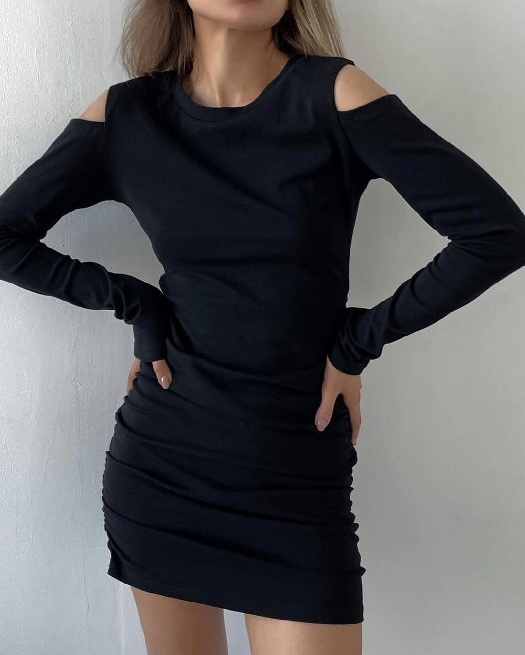 QSLYQ4248 | Ruched Long-Sleeve Mini Dress - Image 2